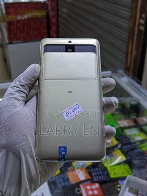 Kyocera Basio 3 KYV43 32 GB Rose Gold