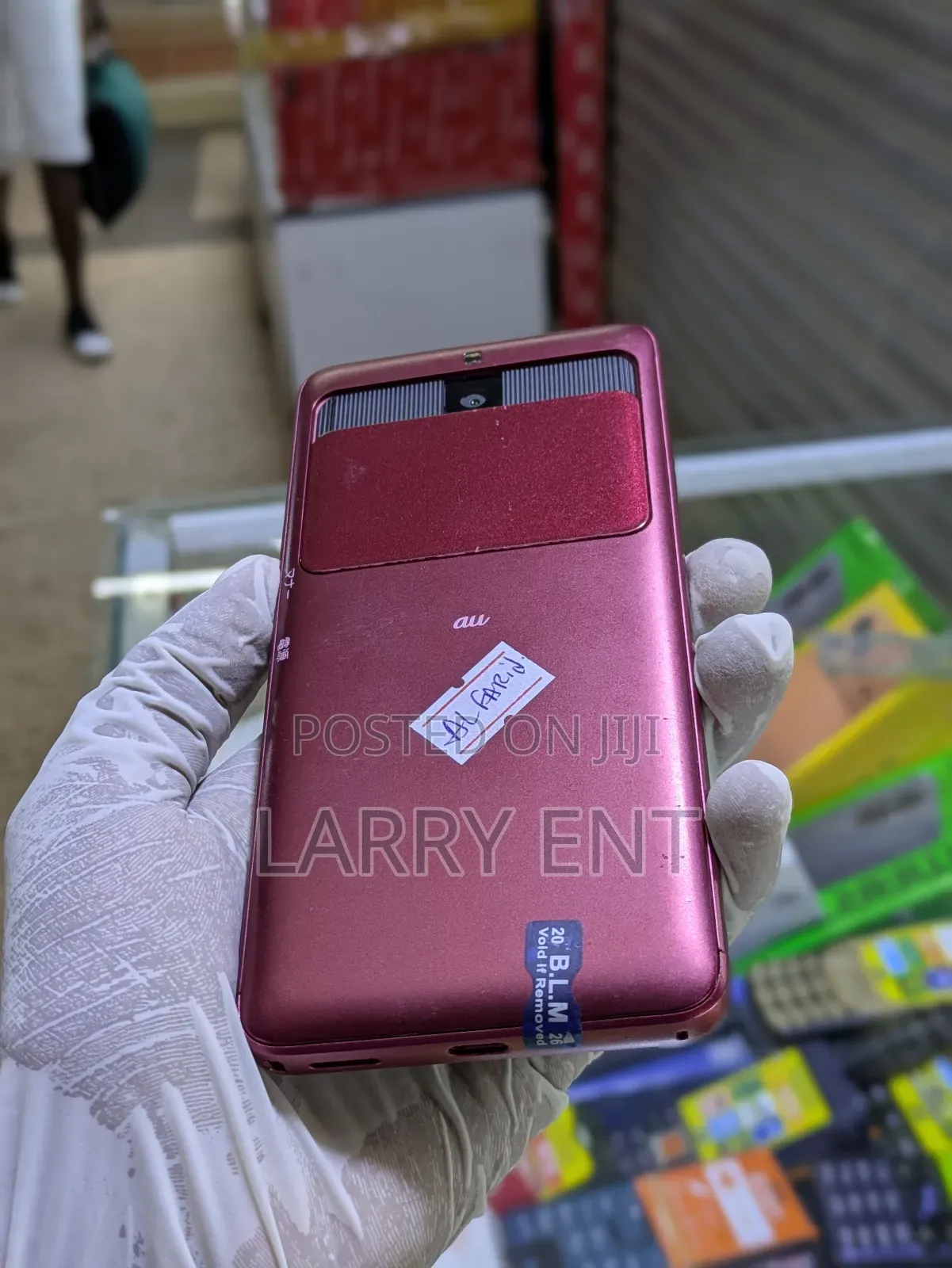 Kyocera Basio 3 KYV43 32 GB Red