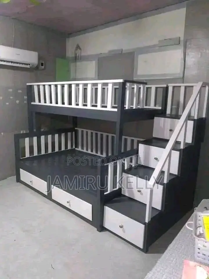 Space -Saving Double Daker Bed With Built -in Drawes