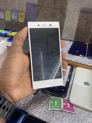 ZTE Mono MO-01J 16 GB White