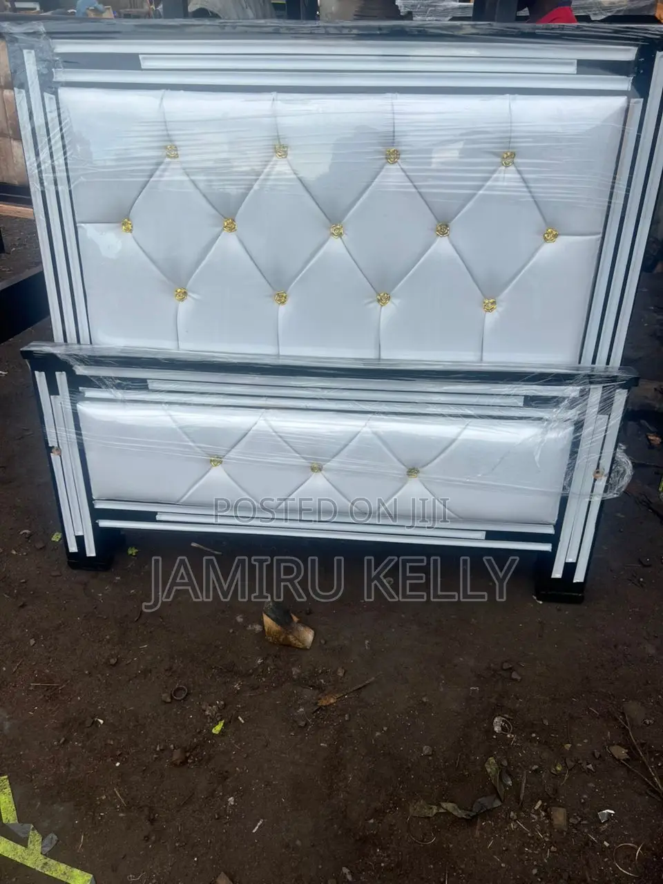 Queen Bed 4 by 6