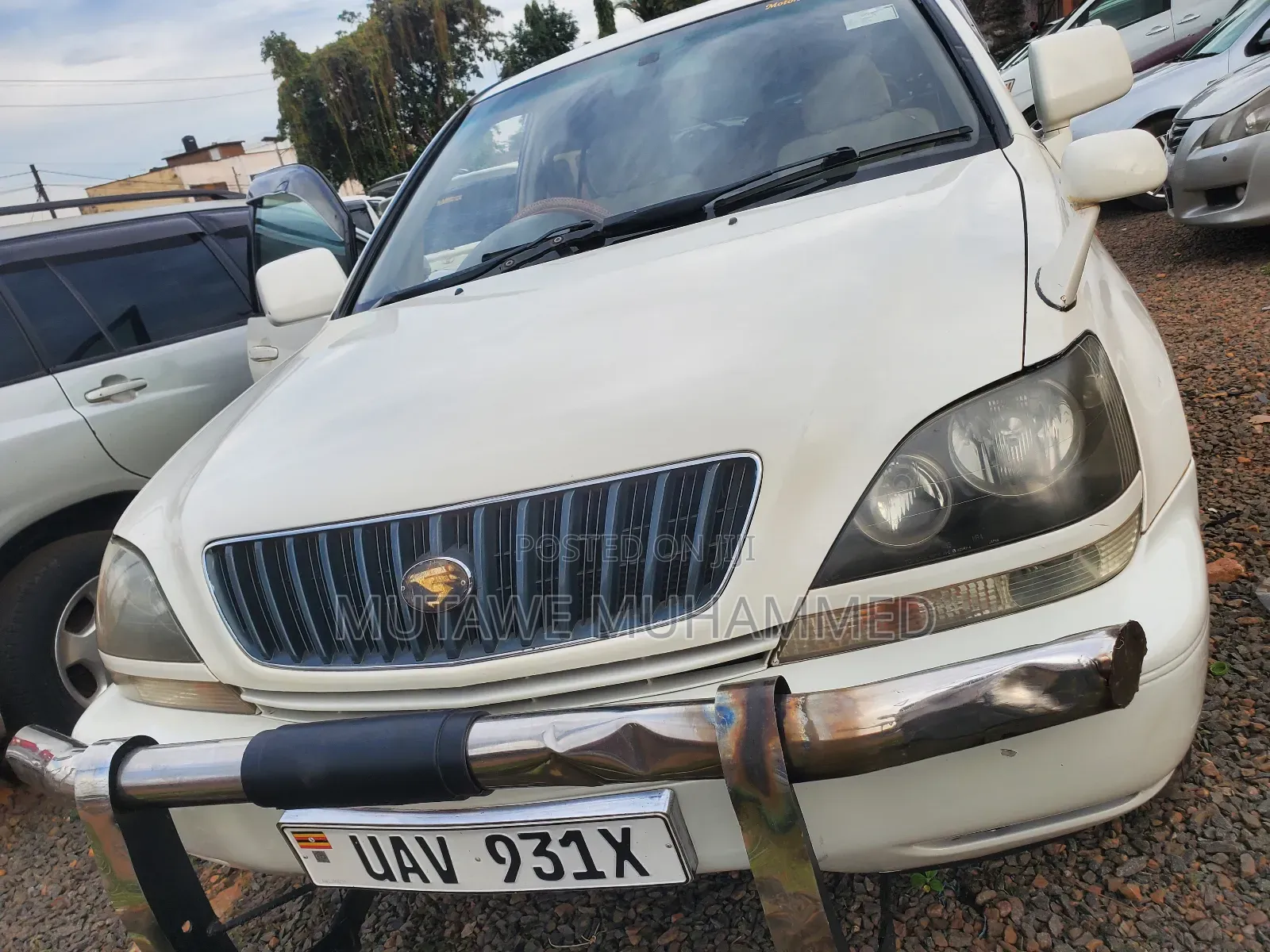 Toyota Harrier 2003 White