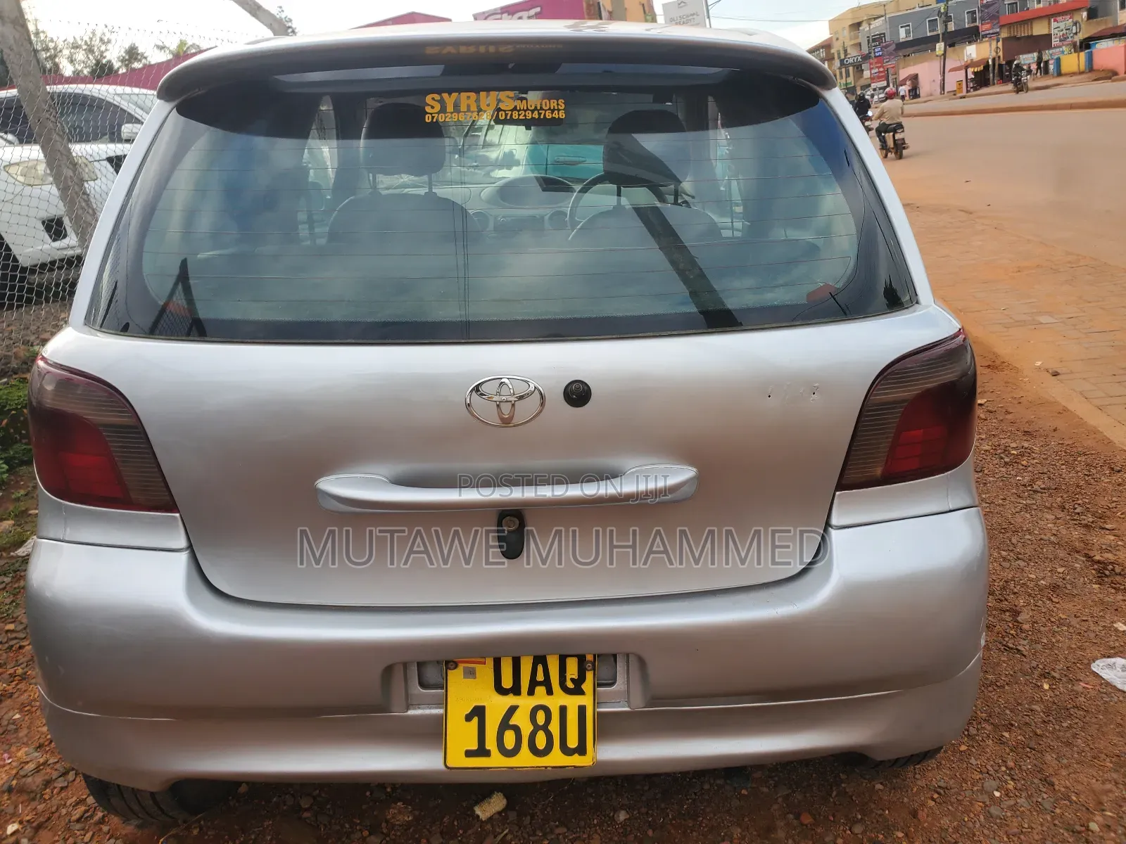 Toyota Vitz 2007 Silver
