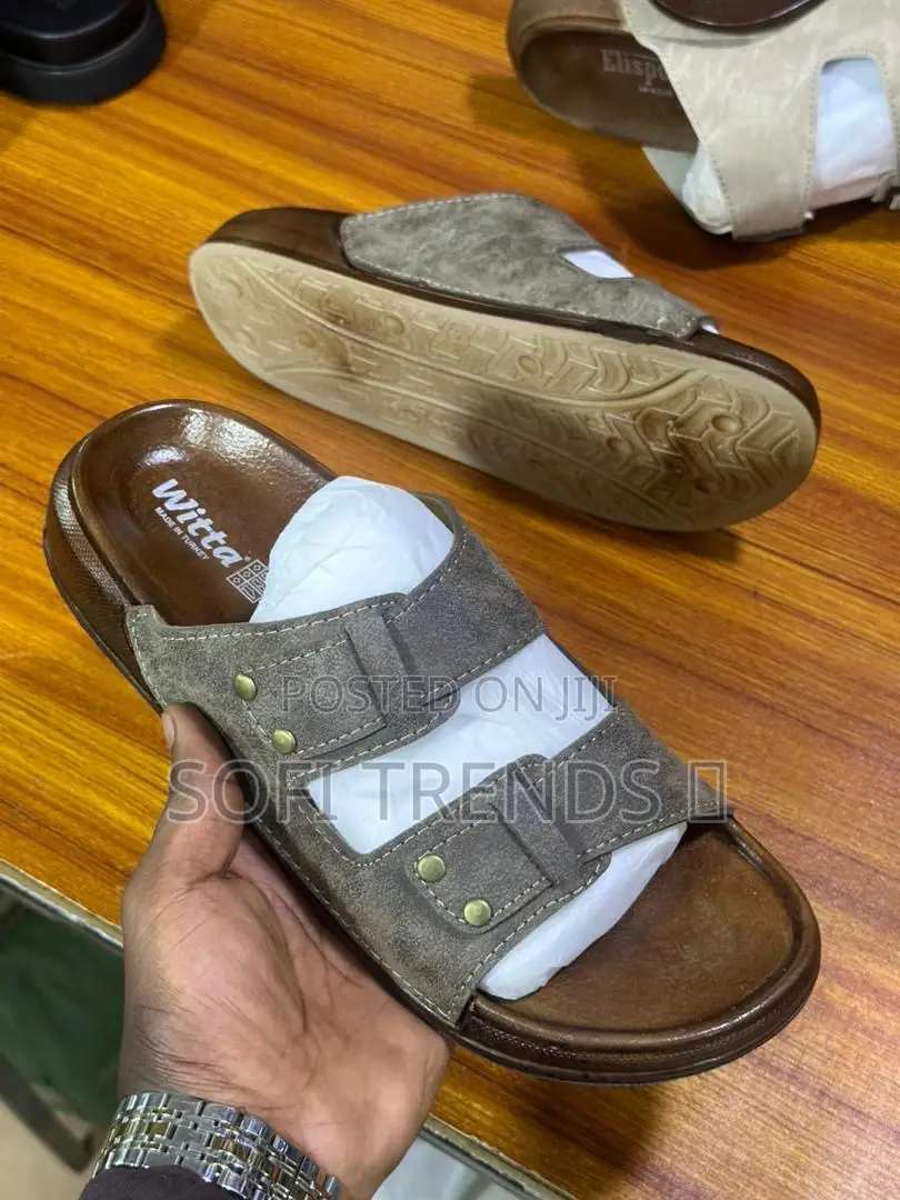 Gent’S Original Open Shoes