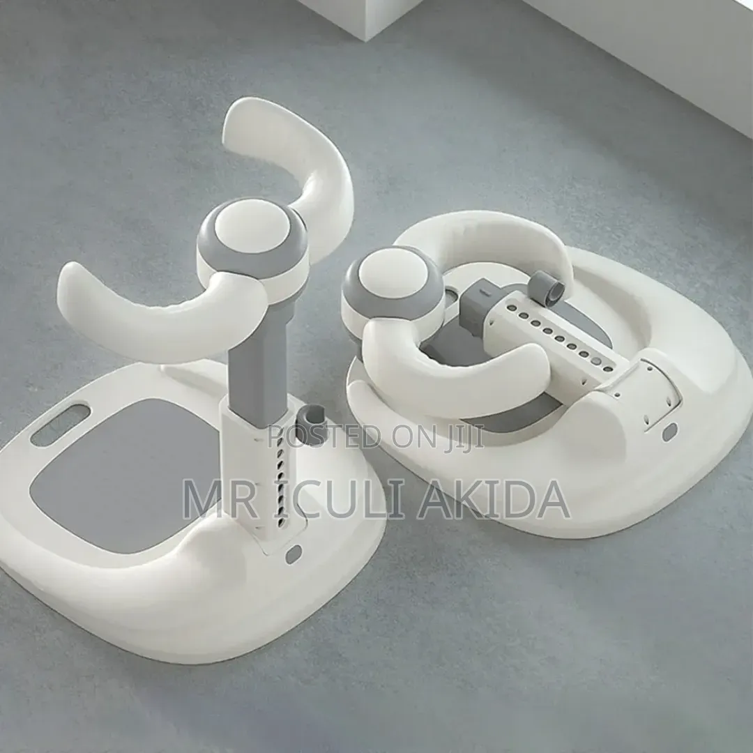 Foldabke and Height Adjustable Baby Hugging Shower Stand Tower
