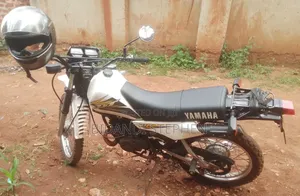 Yamaha DT125 2016 White