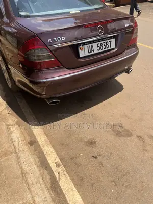 Mercedes-Benz E350 2008 Maroon