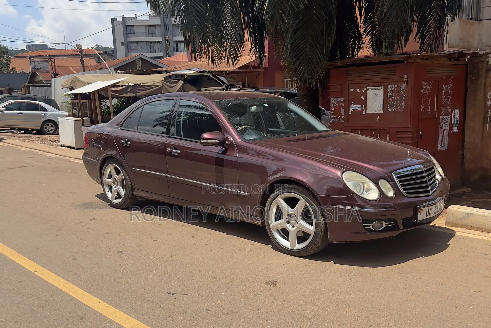 Mercedes-Benz E350 2008 Maroon