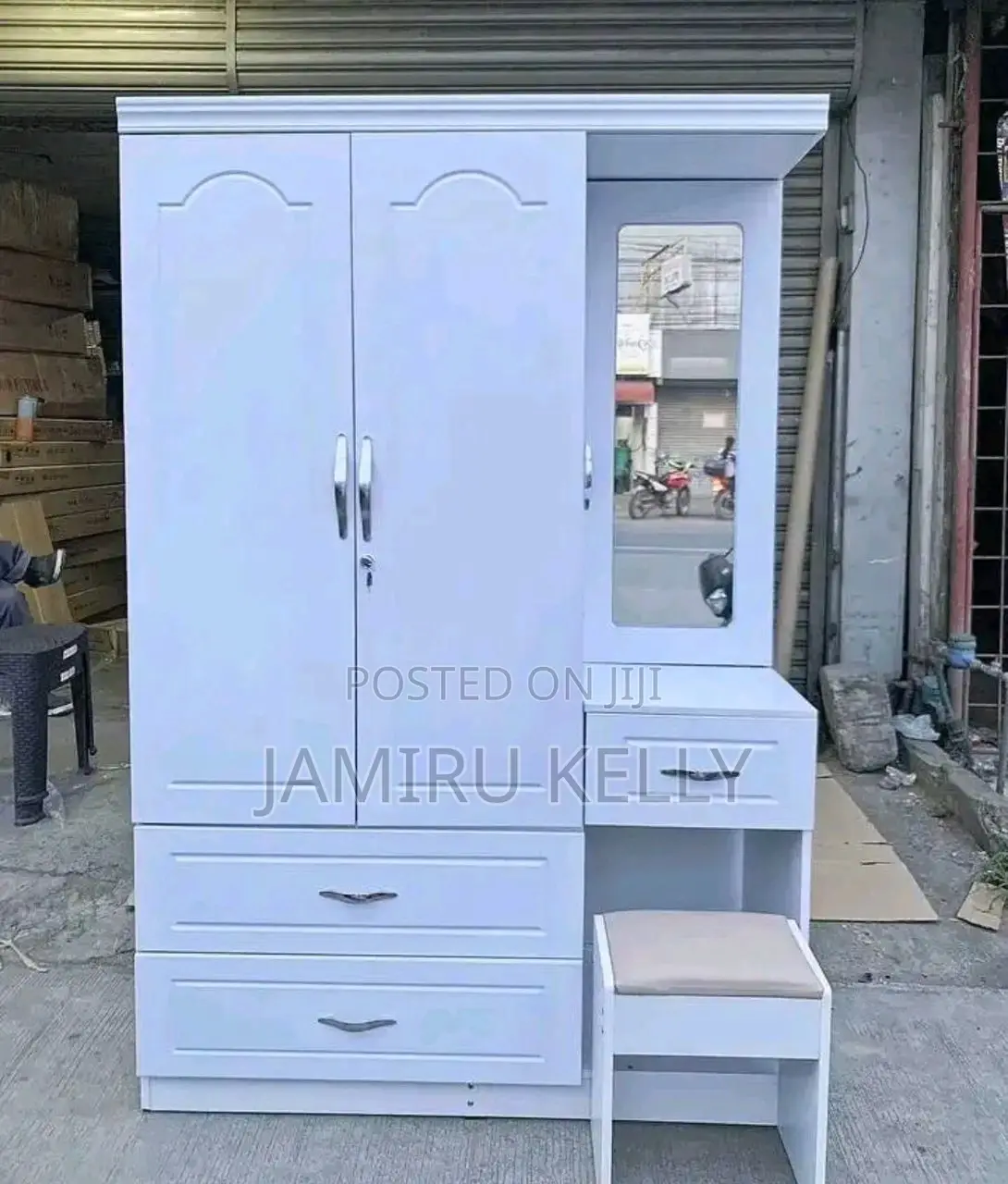 High Gloss White Dressing Table – Modern Luxury Finish