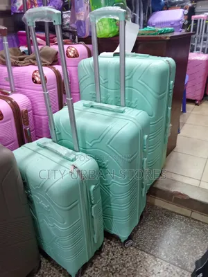 Early Bird Full Set Plastic Suitcases