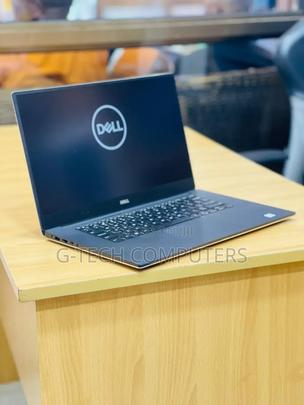New Laptop Dell Precision 5520 8GB Intel Core i7 SSD 256GB