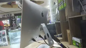Desktop Computer Apple iMac 16GB Intel Core i7 SSD 512GB