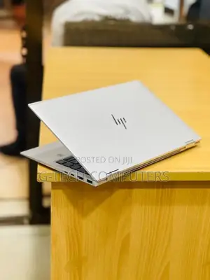 New Laptop HP EliteBook x360 1040 G7 16GB Intel Core i5 SSD 256GB