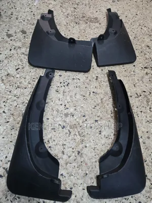 Toyota Vanguard 2008 - 2016 Mudflaps ( With Extra Flares )