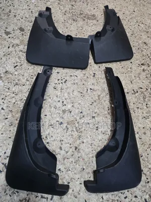 Toyota Vanguard 2008 - 2016 Mudflaps ( With Extra Flares )