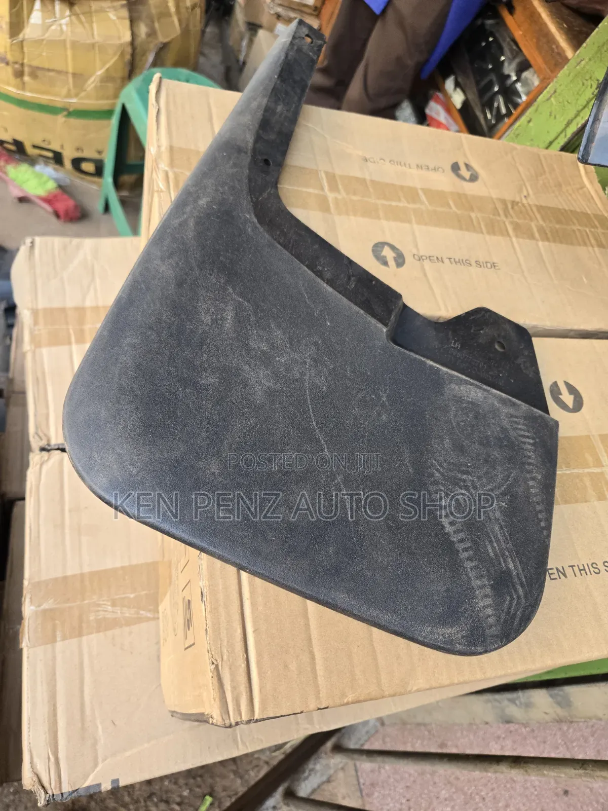 Mitsubishi L200 2016 Triton Mudflaps