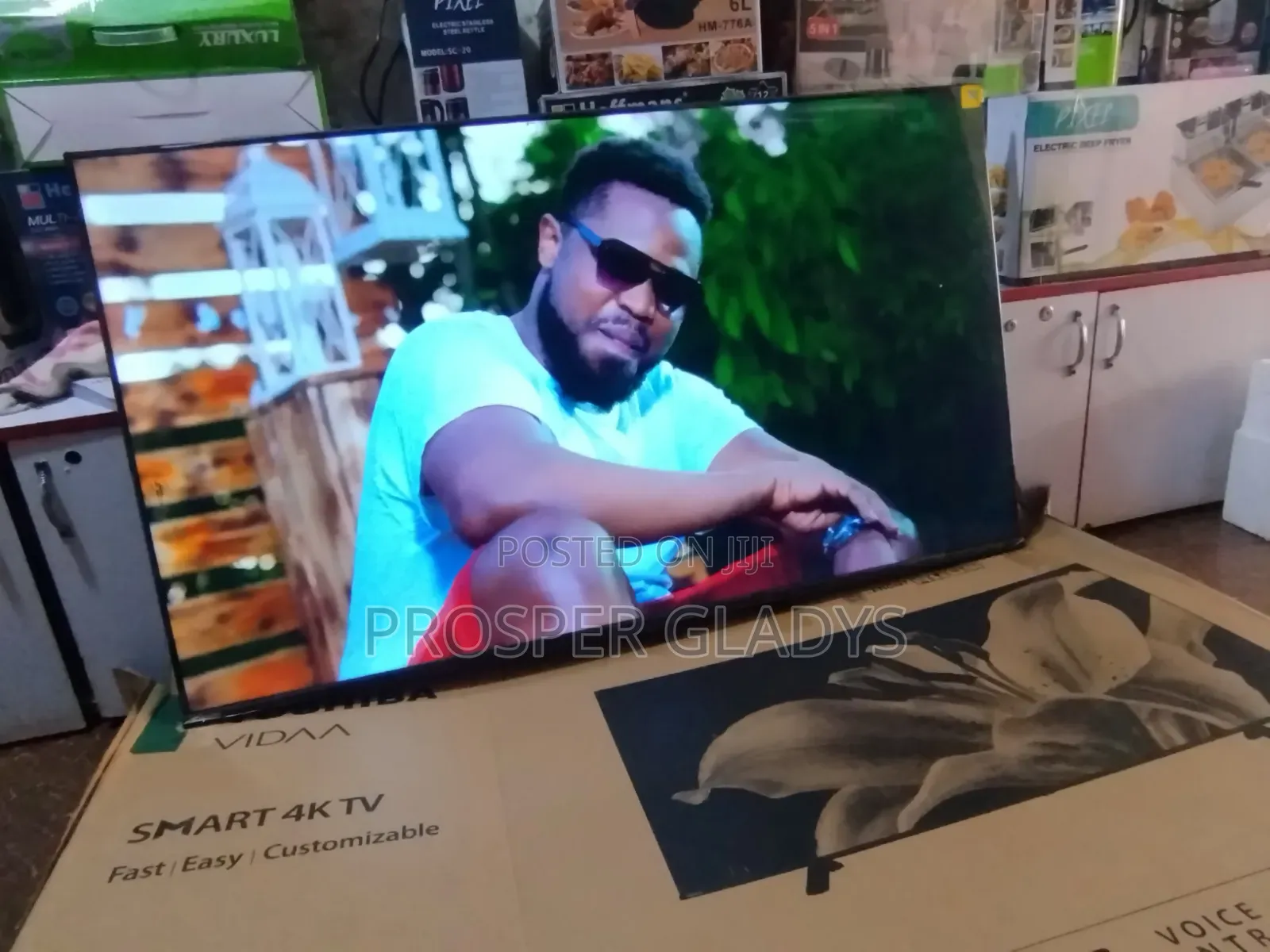 55 Toshiba Smart Uhd Digital Flat Screen Flameless