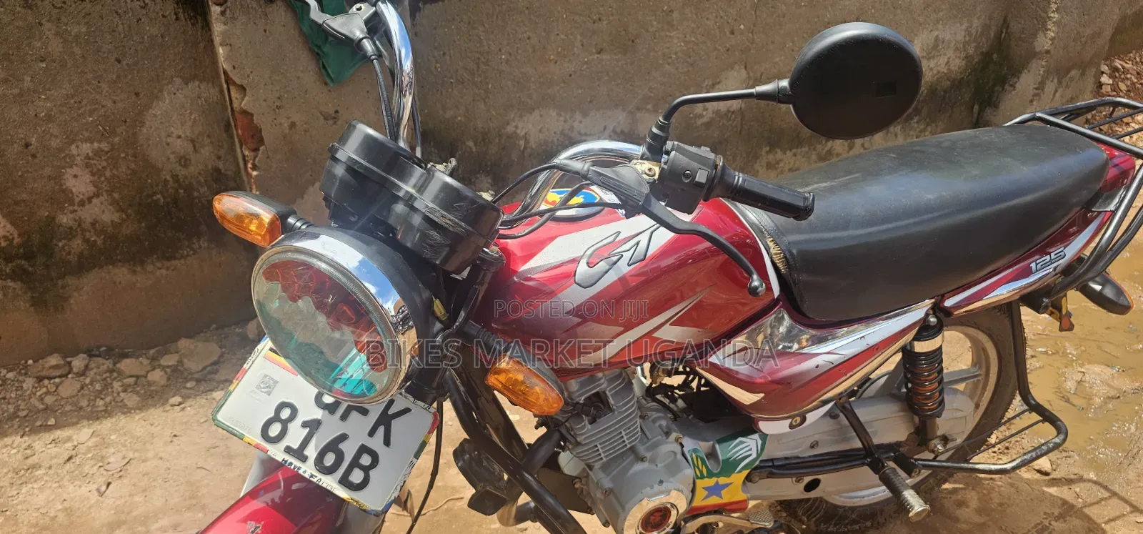 Bajaj CT 125X 2022 Red
