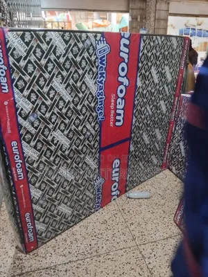 Euro Foam Mattress 5×6 ~ Tape Edge