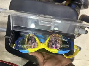 Swimming Goggles Anti-Fog Lenses With Uv Protection
