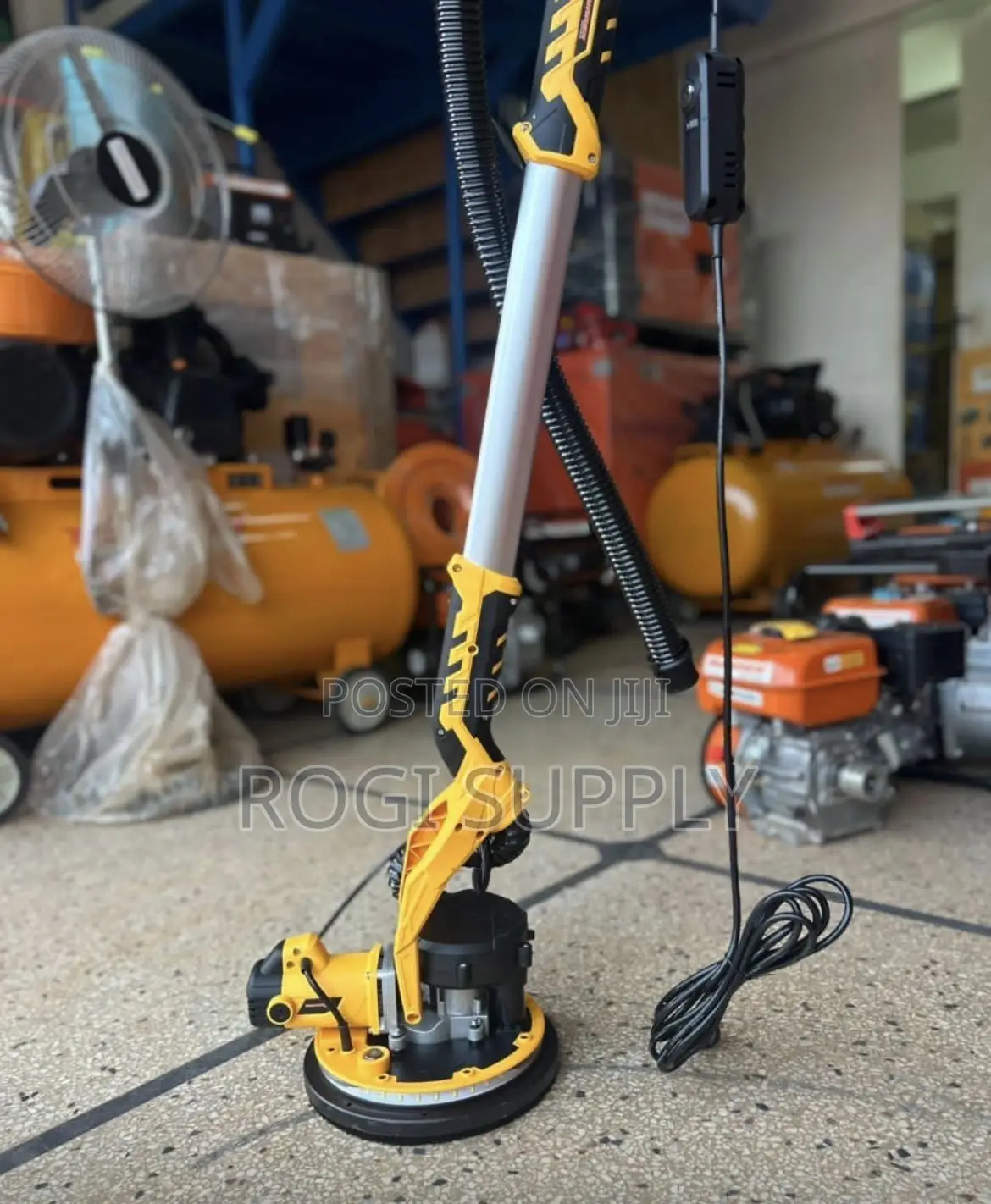 Giraffe Sander