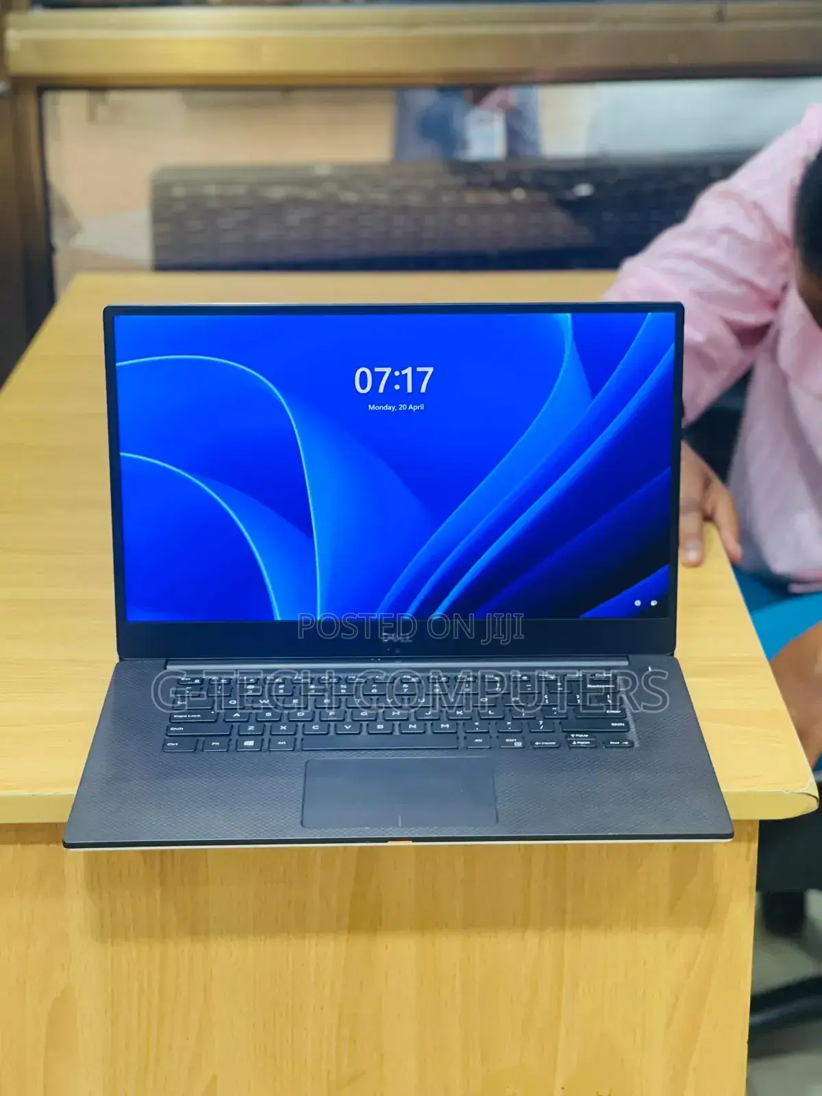 New Laptop Dell Precision 5530 16GB Intel Core i7 SSD 256GB