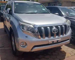Toyota Land Cruiser Prado 2016 Silver