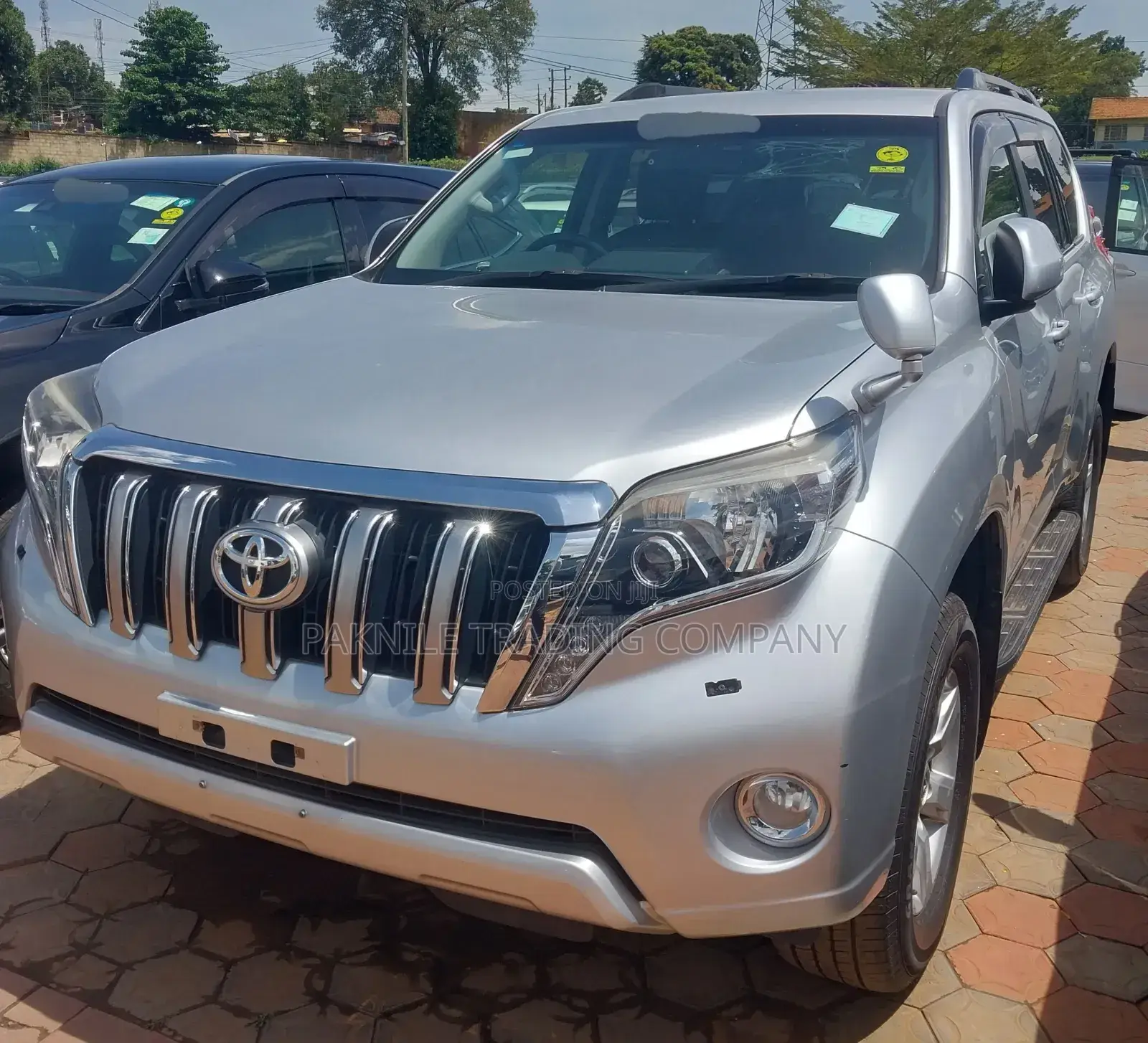 Toyota Land Cruiser Prado 2016 Silver