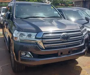 Toyota Land Cruiser 2018 Gray