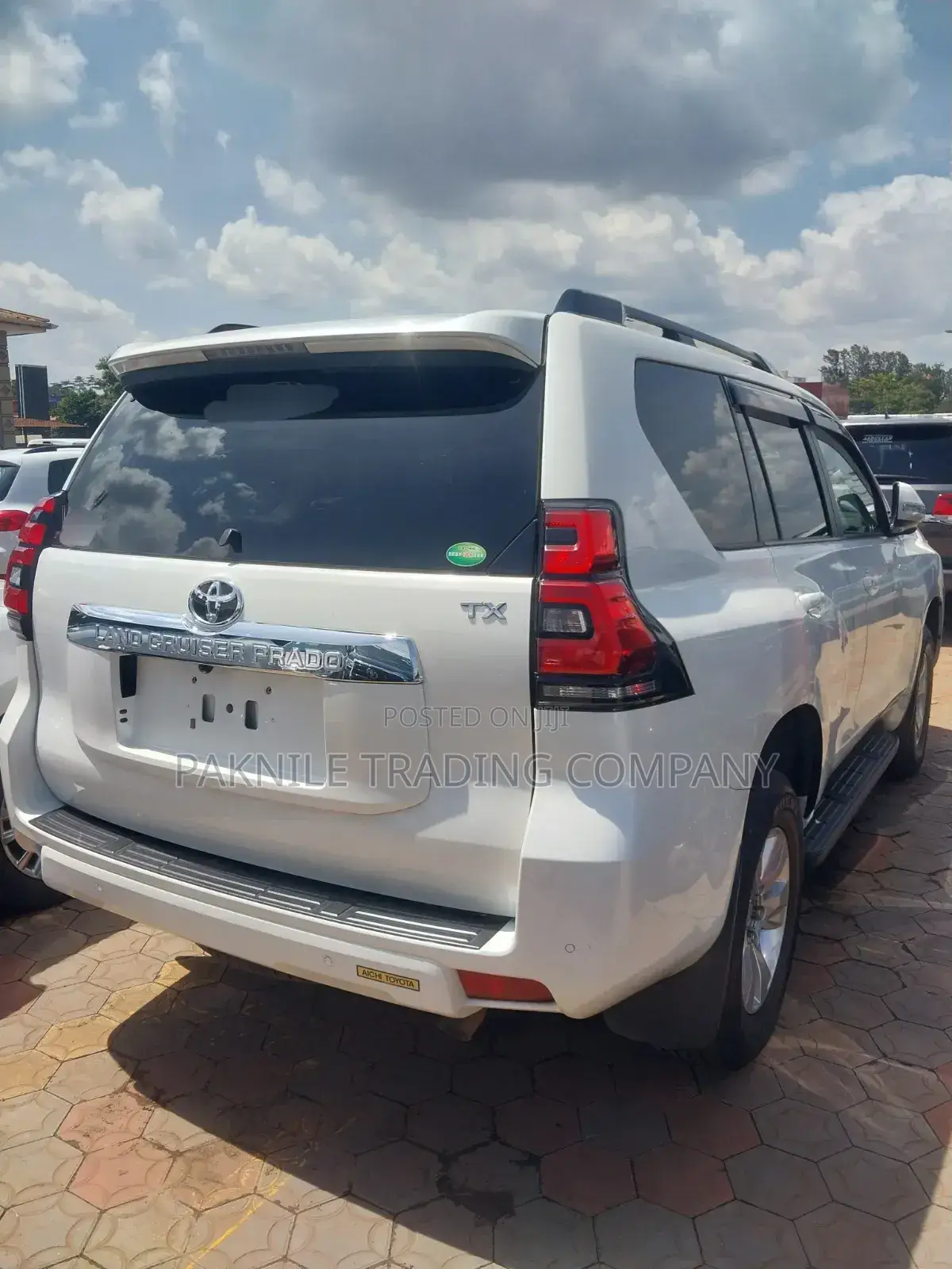 Toyota Land Cruiser Prado 2019 White