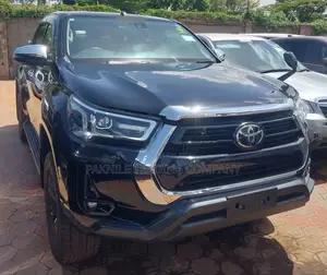 Toyota Hilux 2020 Black