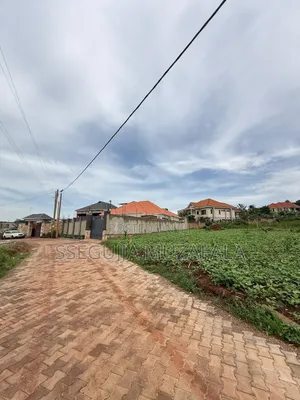 Plot for Sale at Kira Nsasa 15 Dec With a Ready Tittle at 85m Ugx