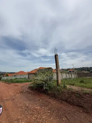 Quick Quick Sale a 50 by 100 Plot for Sale at Kira Nsasa at 85m Ugx
