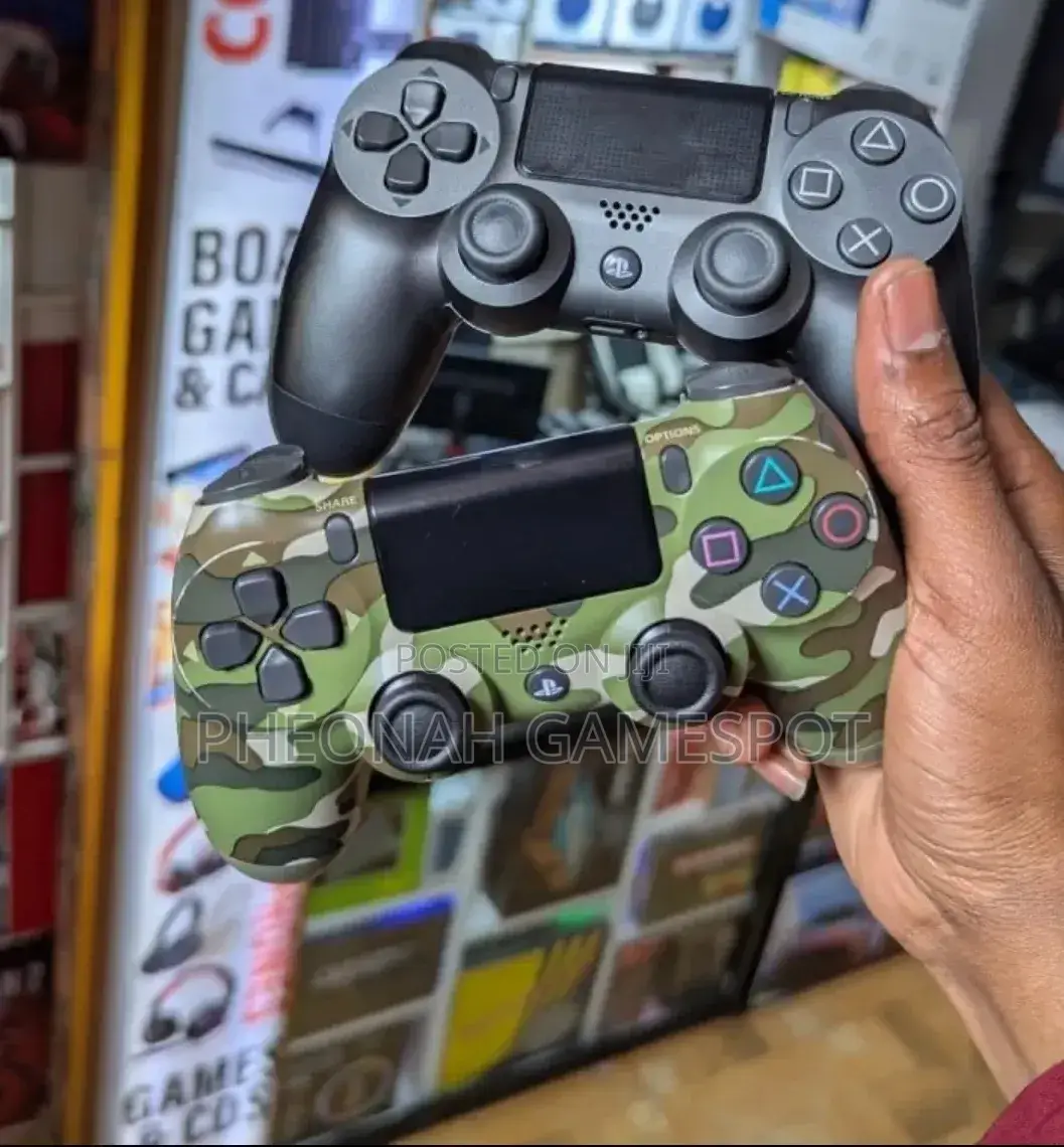 Original High Quality Playstation 4 Controllers. Uk Used. Very Strong