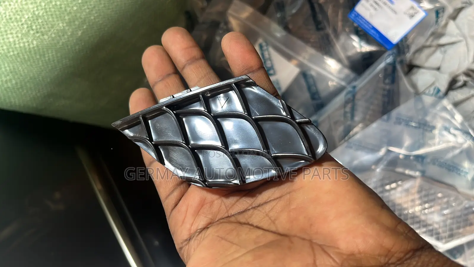 Bumper Tow Hook Cover for Gle Coupe and Gle W166