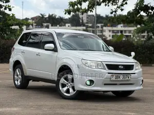 Subaru Forester 2010 White
