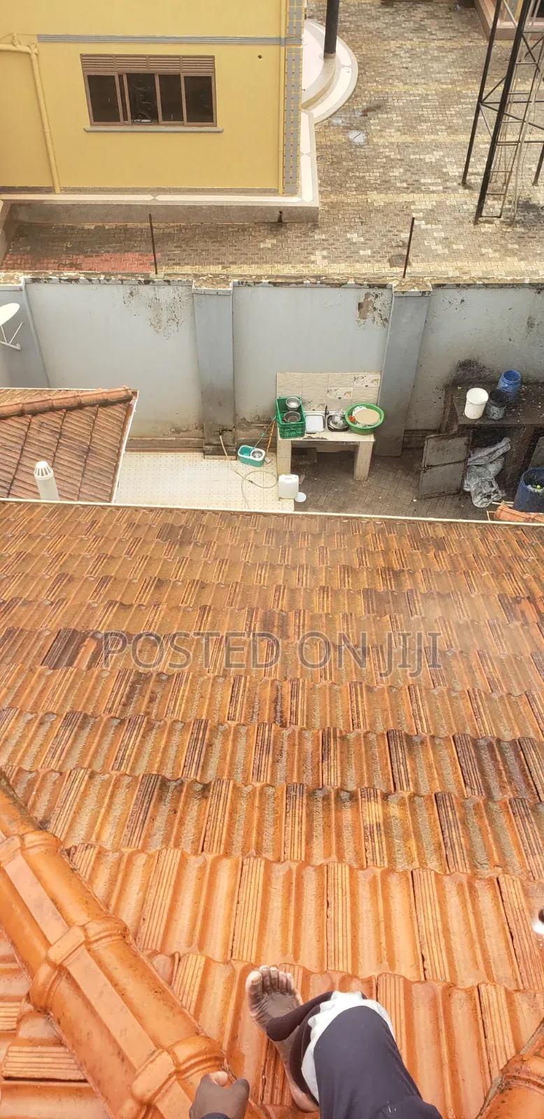 Roof Tile Cleaning Services