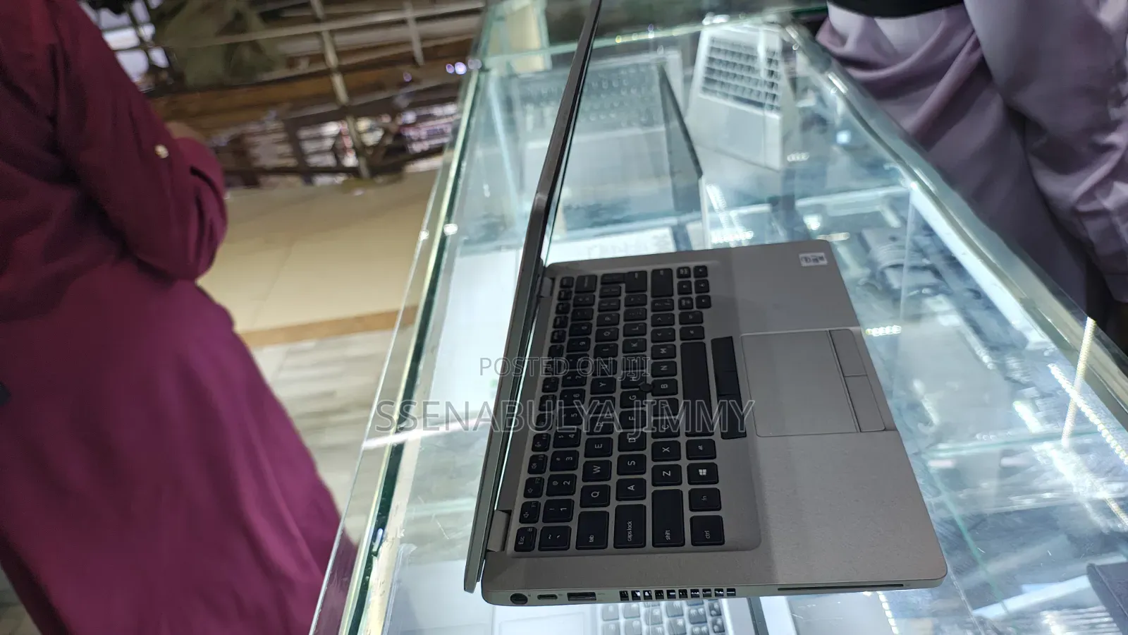 Laptop Dell Latitude 7410 16GB Intel Core i7 SSD 256GB