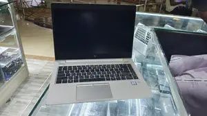 Laptop HP EliteBook 840 G5 8GB Intel Core i7 SSD 256GB