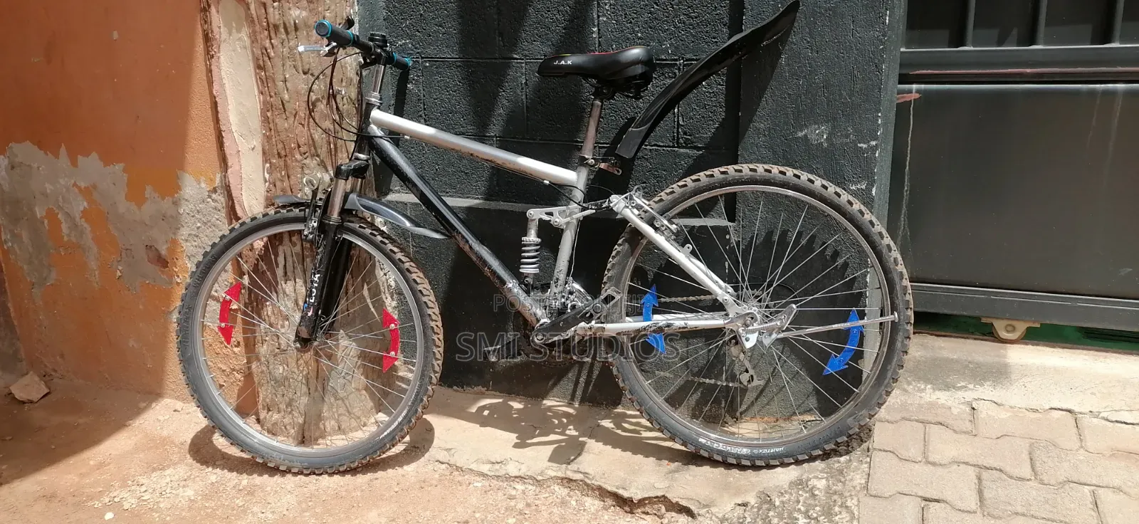 Bicycle on Sale Asap. Tel