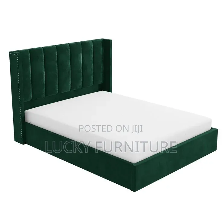 Am Okay Here Bed