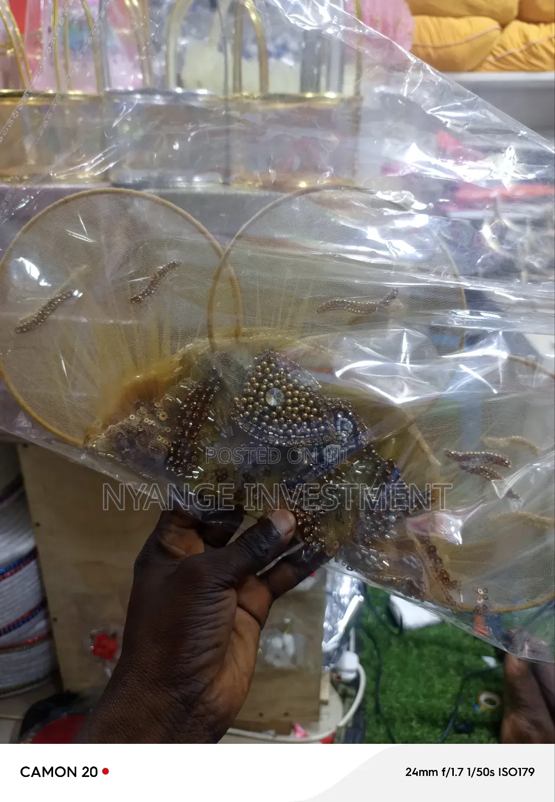 Golden Bridal Fan. Bridal Fan
