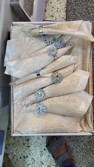 Table Cloth Set 6 Sitter