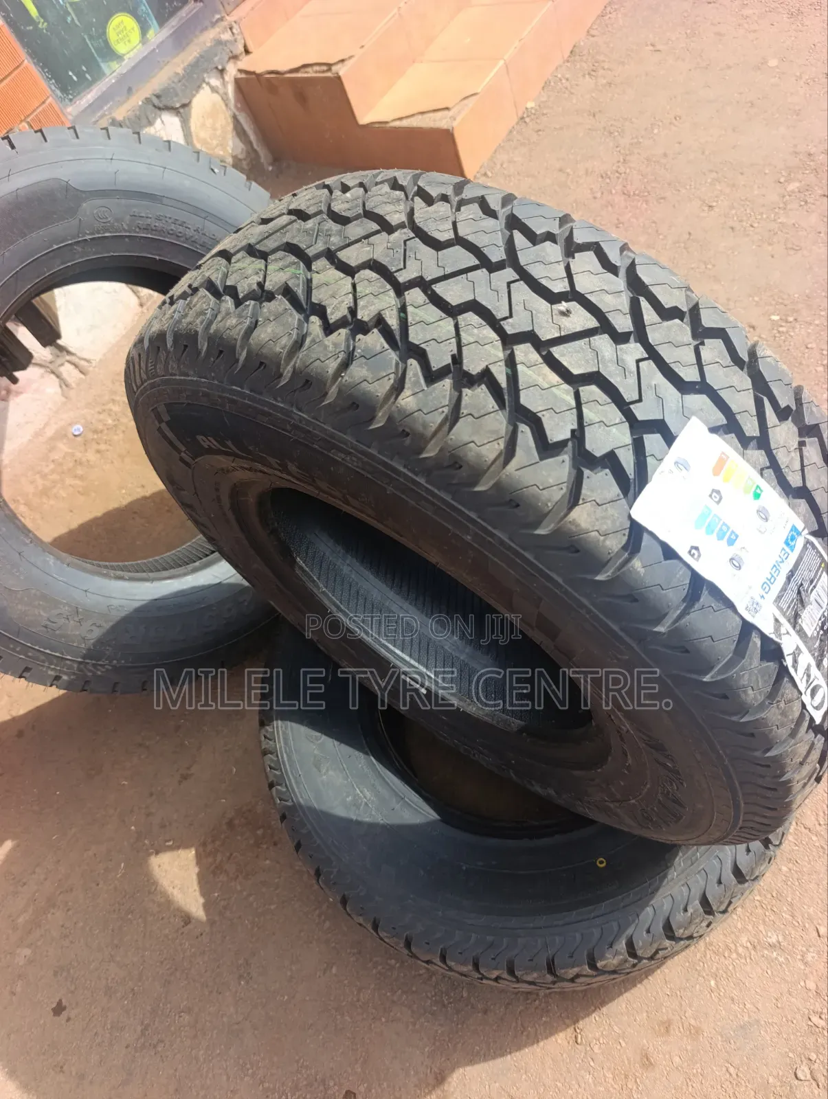 265/70r16 A.T Onyx