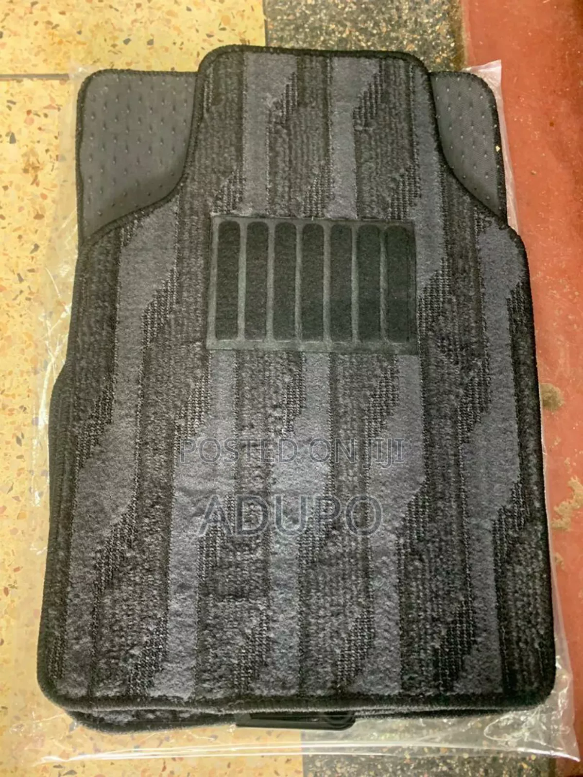 Car Floor Carpets Customized