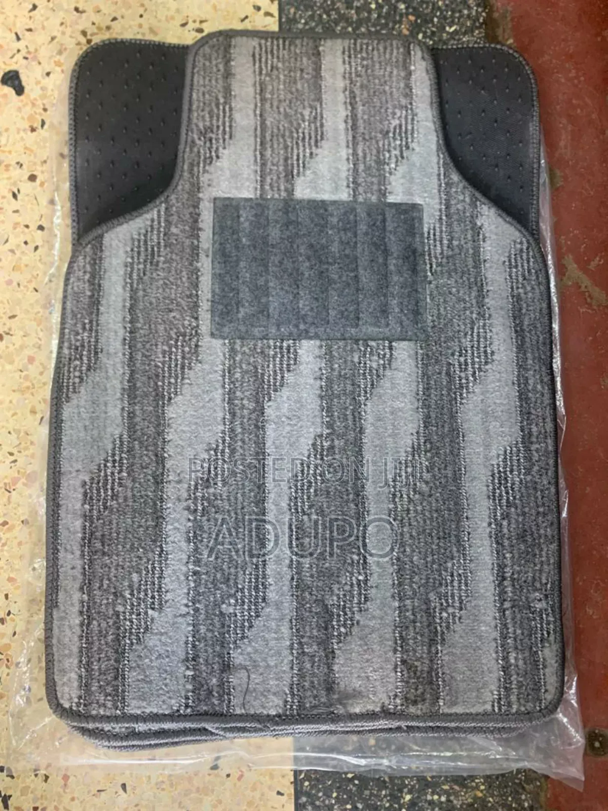 Car Floor Carpets Customized