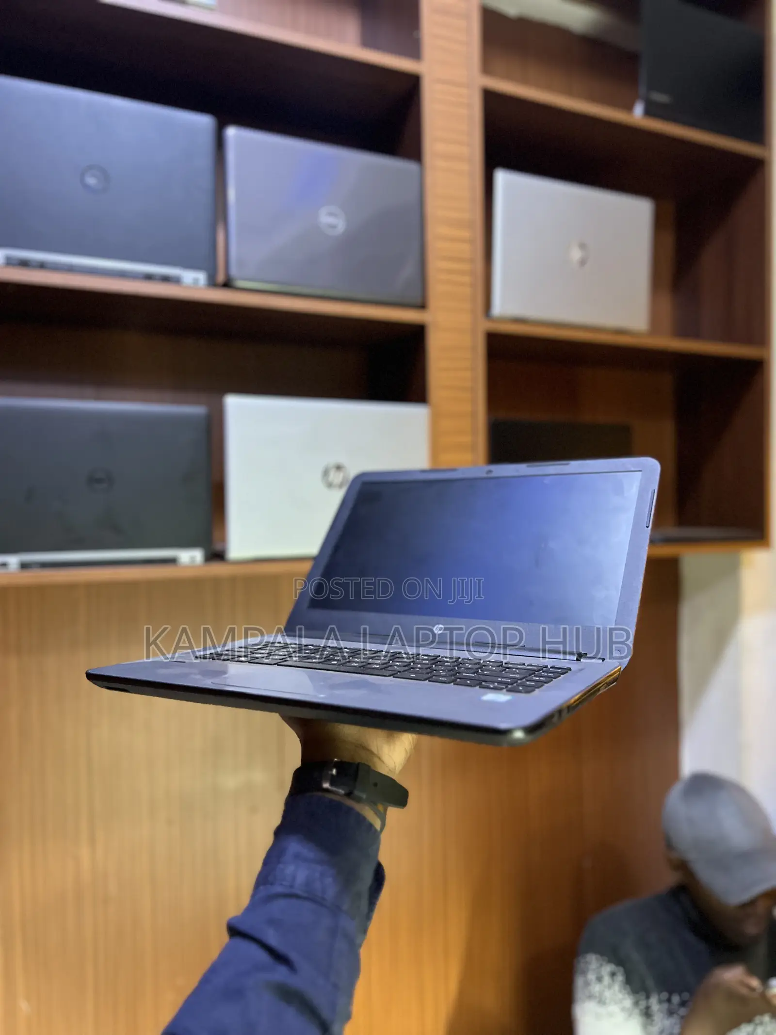 Laptop HP 340s 8GB Intel Core i3 HDD+SSD 500GB