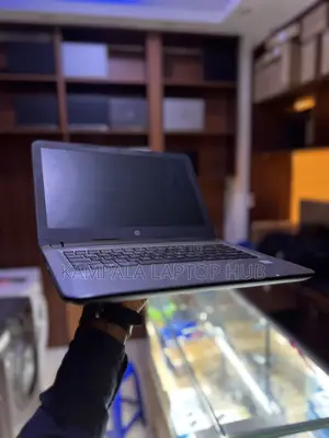 Laptop HP 340s 4GB Intel Core i5 HDD+SSD 500GB