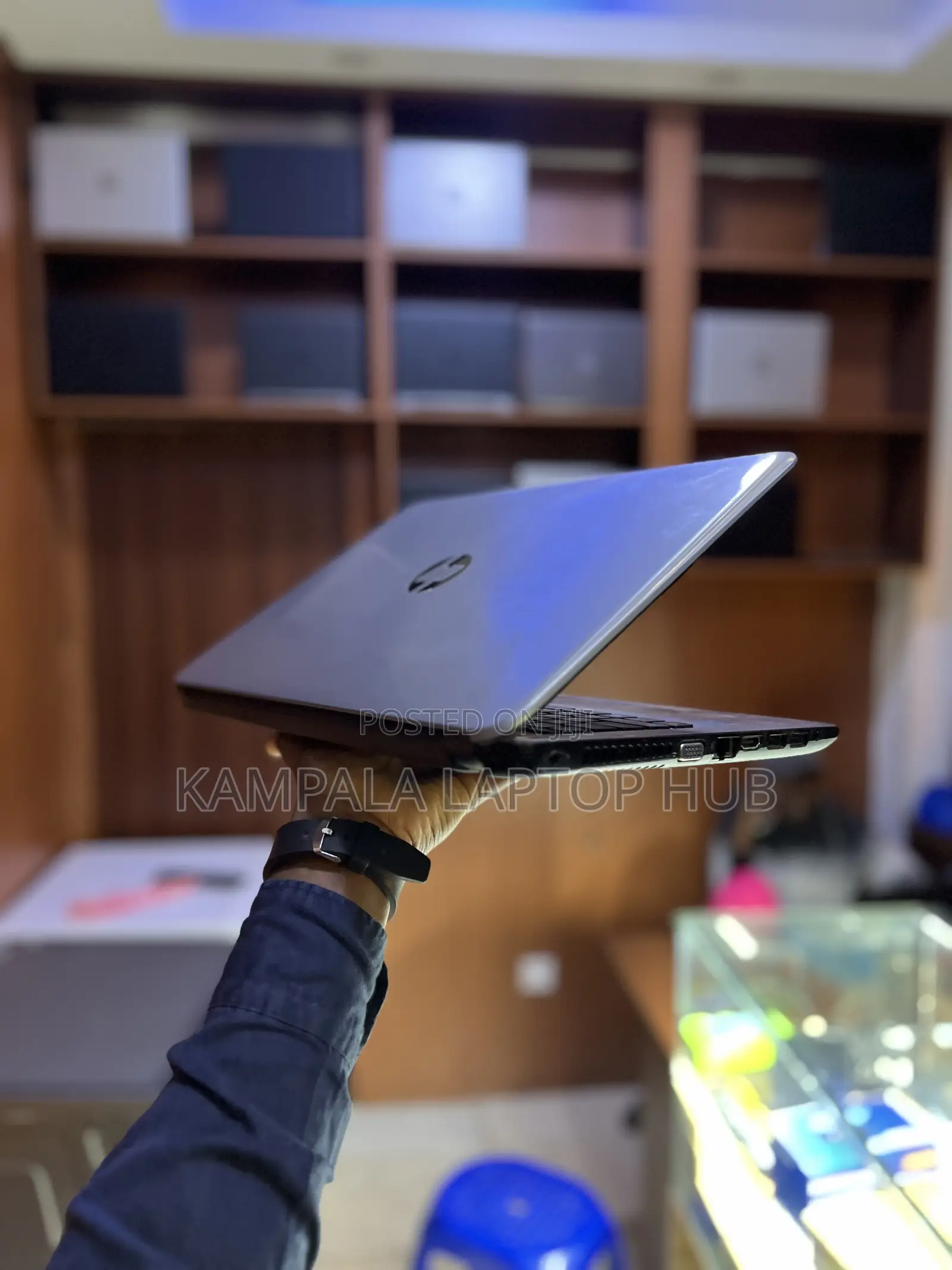 Laptop HP 340s 4GB Intel Core i5 HDD+SSD 500GB