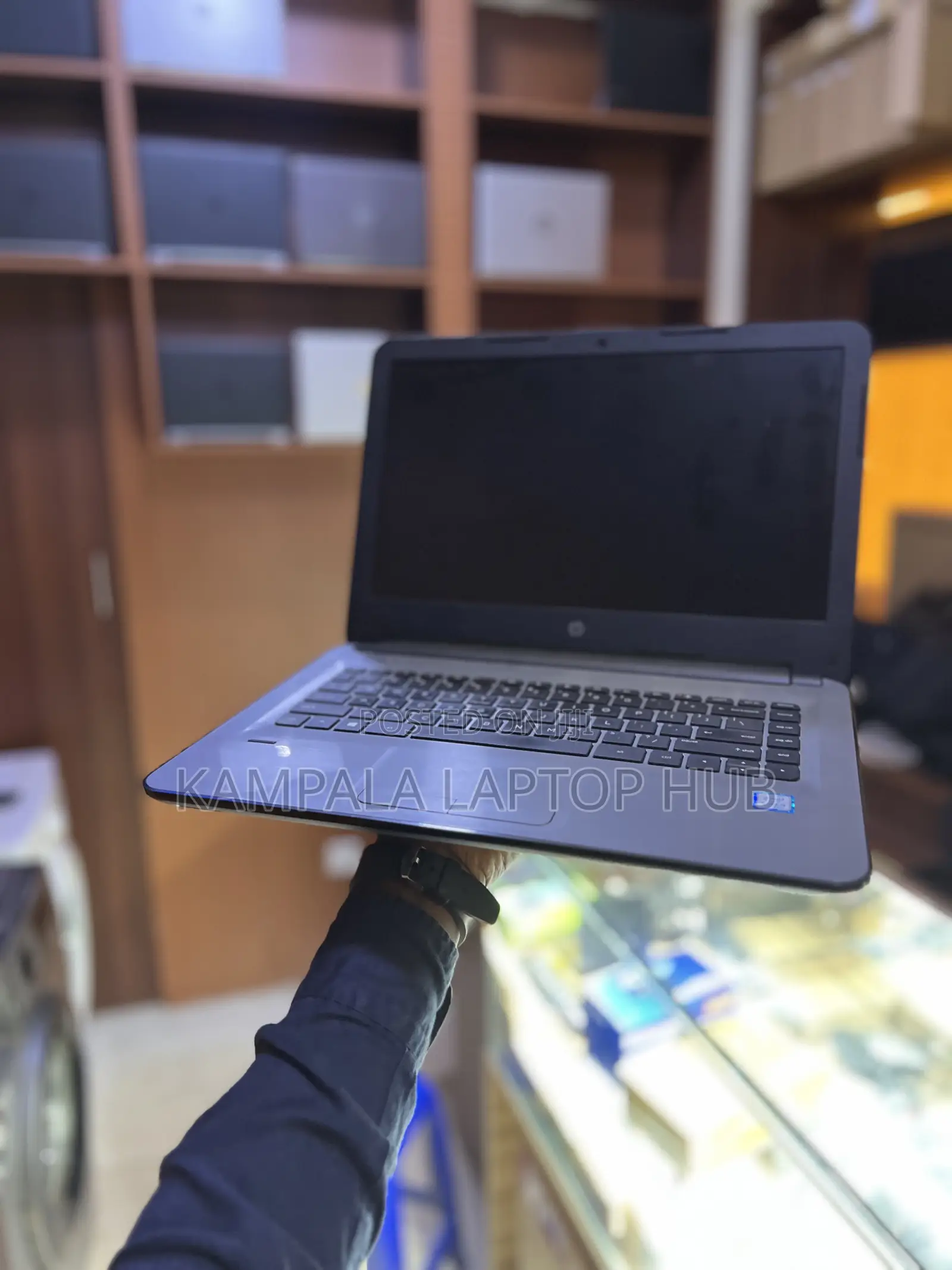 Laptop HP 340s 4GB Intel Core i5 HDD+SSD 500GB